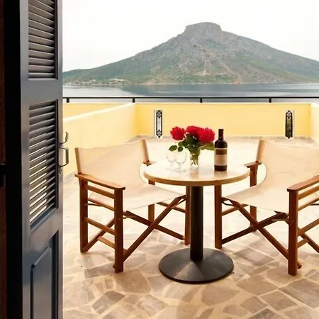 Hotell Philoxenia 3*