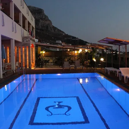 Philoxenia Hotell 3*