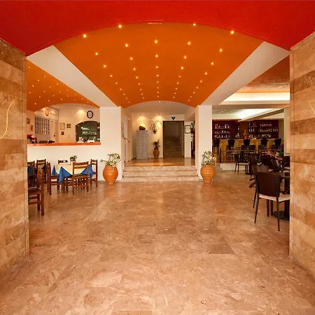 Philoxenia Hotel