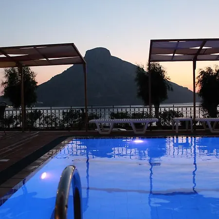 Philoxenia Hotell 3*