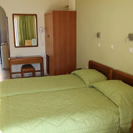 Hotell Philoxenia 3*