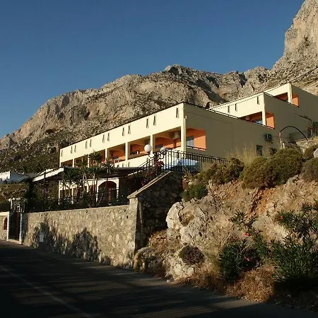 Philoxenia Hotell 3*