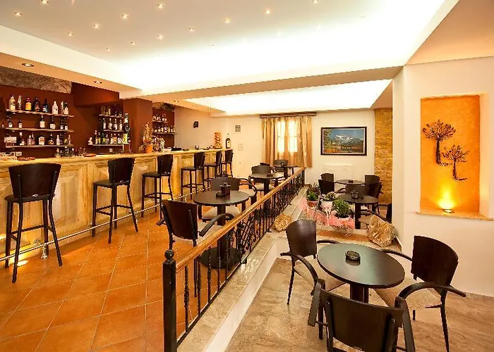 Philoxenia Hotel